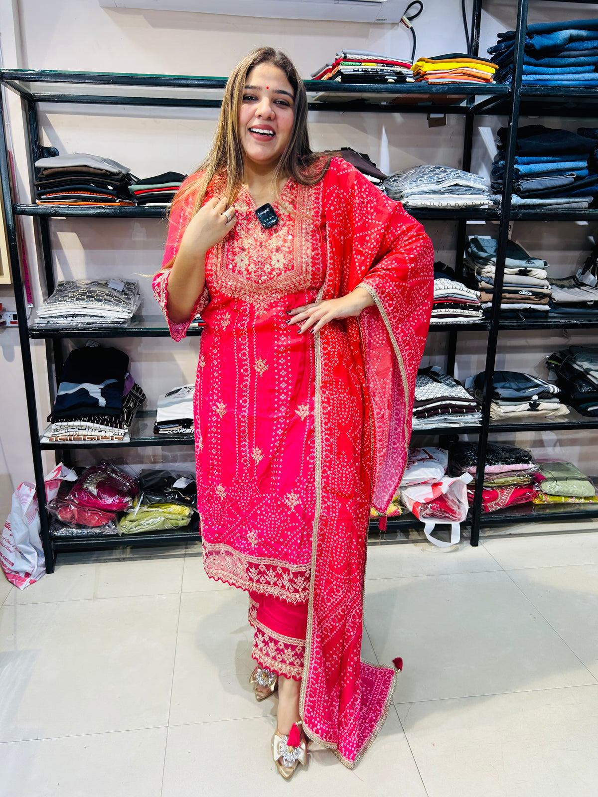 Party wear baandhani suit