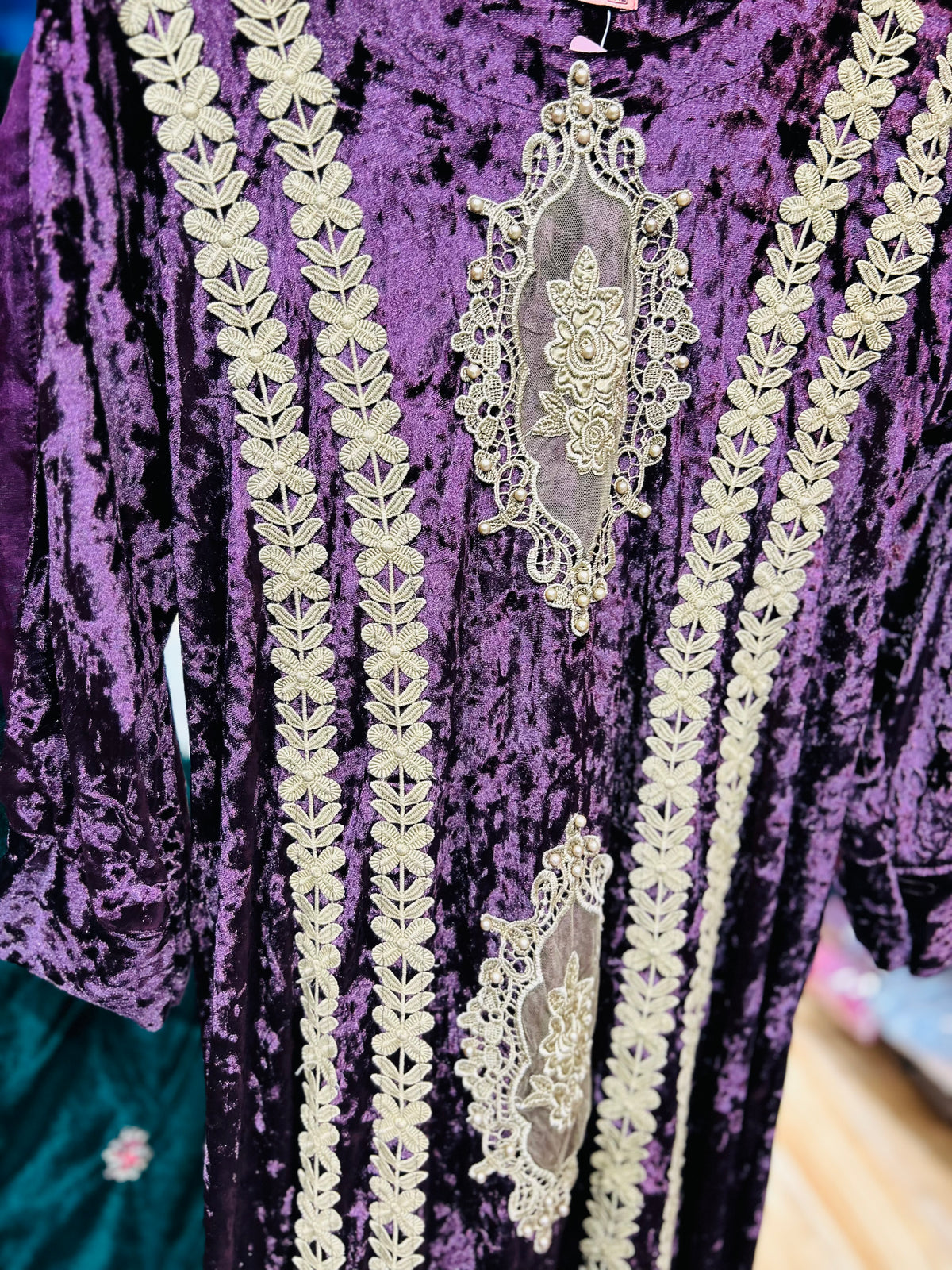 “ZAINUB”- BEAUTIFUL TWO PIECE PAKISTANI VELVET SUIT