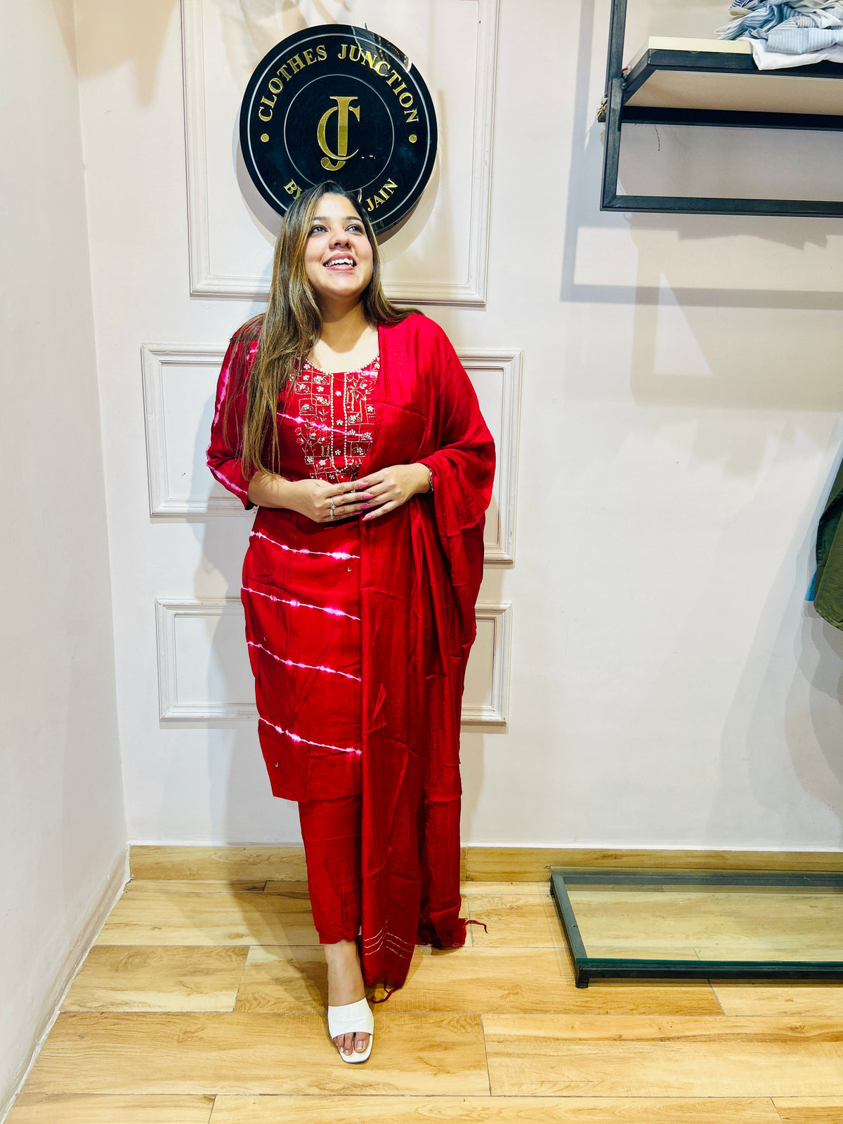 Beautiful party wear suit