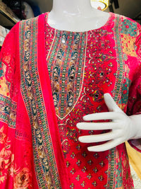 “MANJIRI”- THREE PIECE STITCHED VELVET SUIT