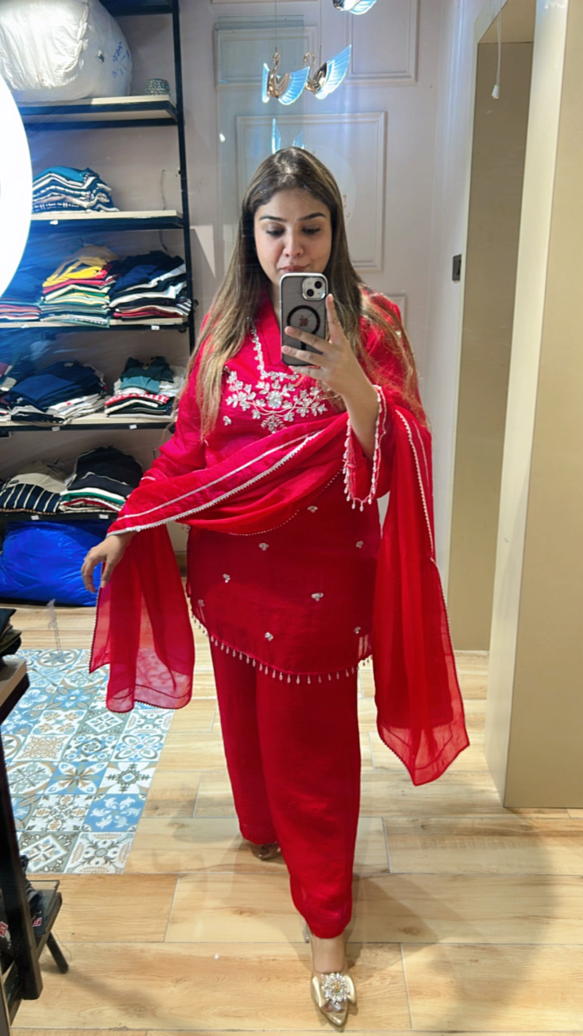 Beautiful party wear suit