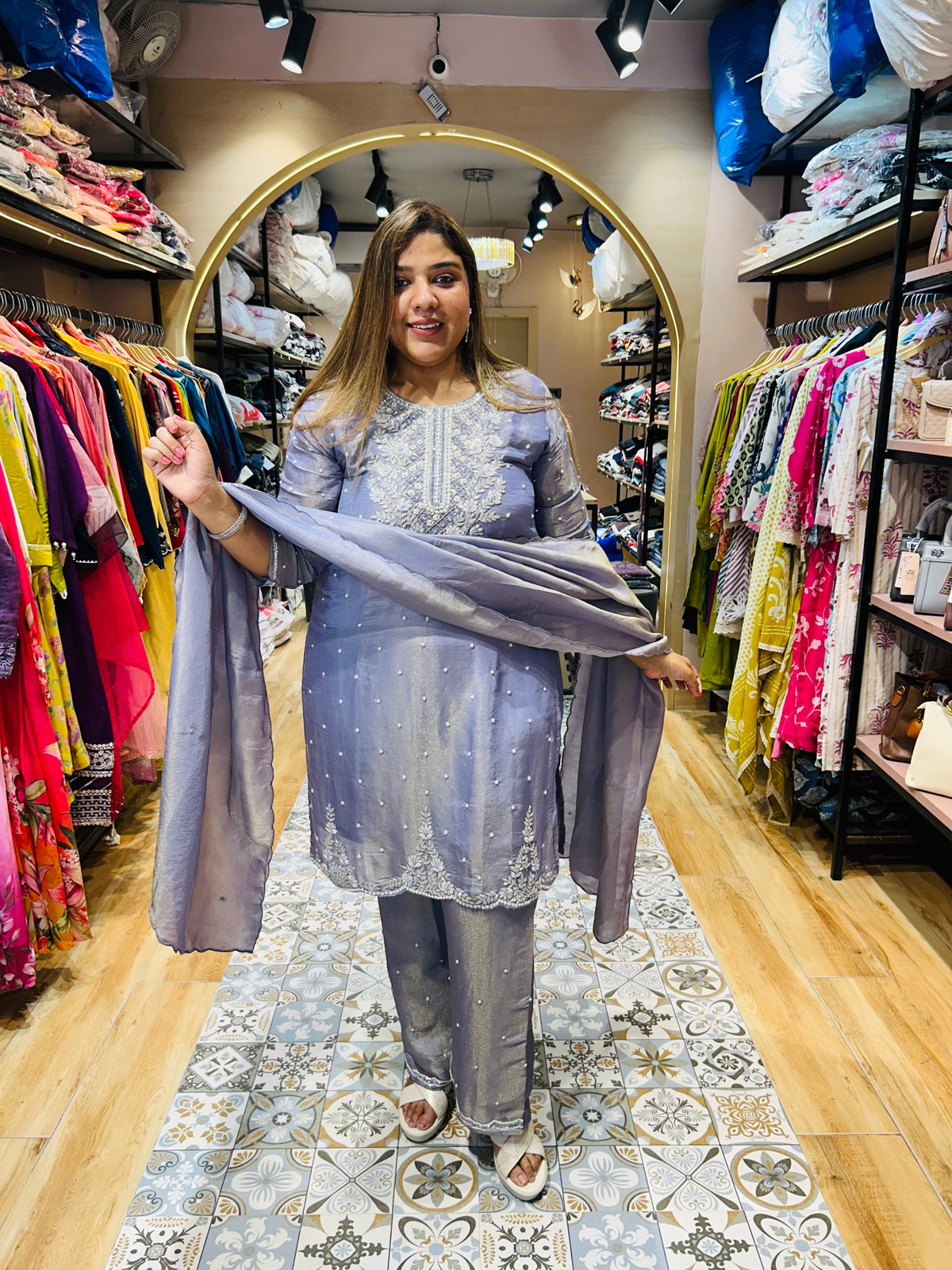 PARTY WEAR HEAVY SUIT