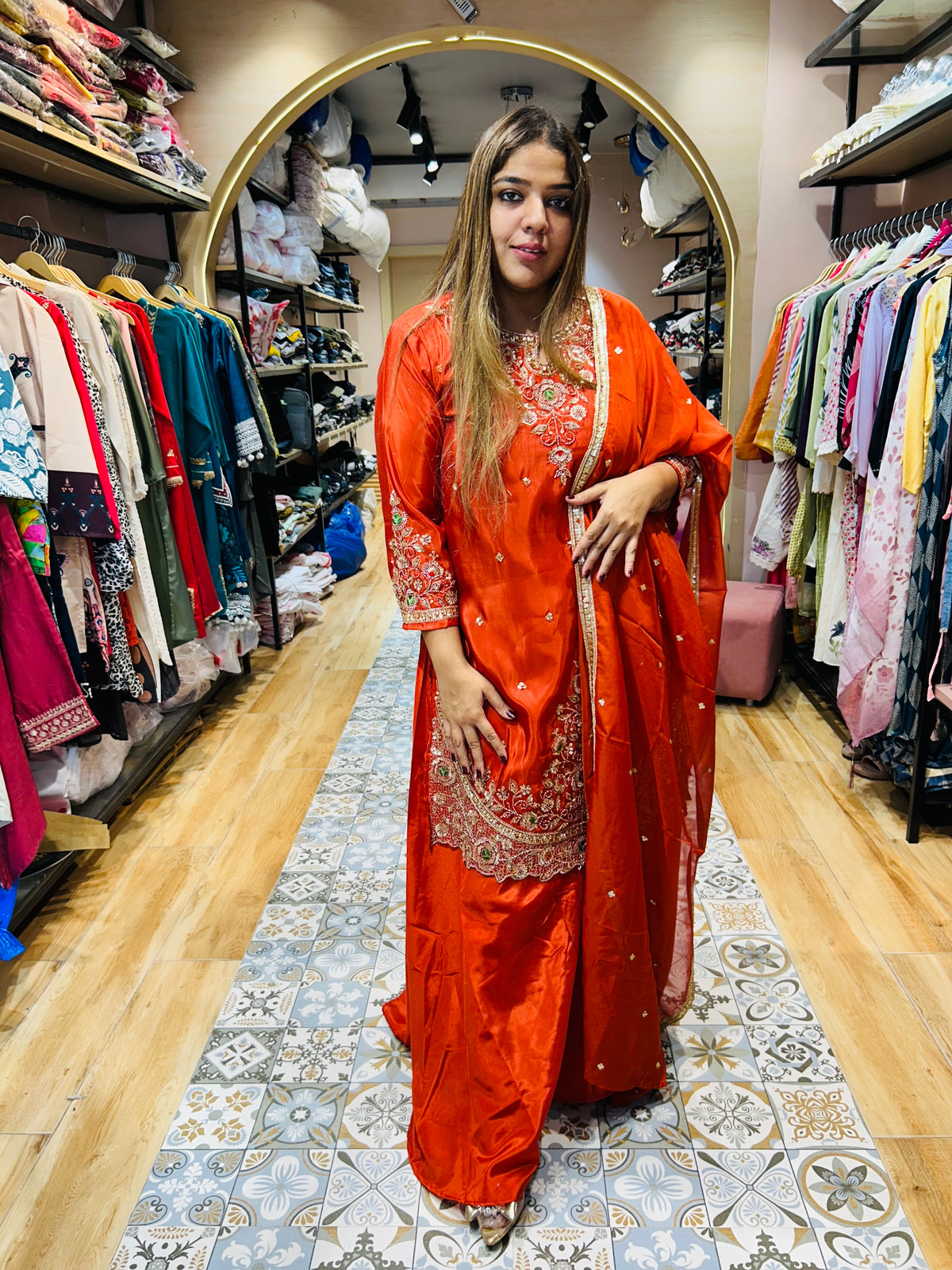 Party wear crepe suit