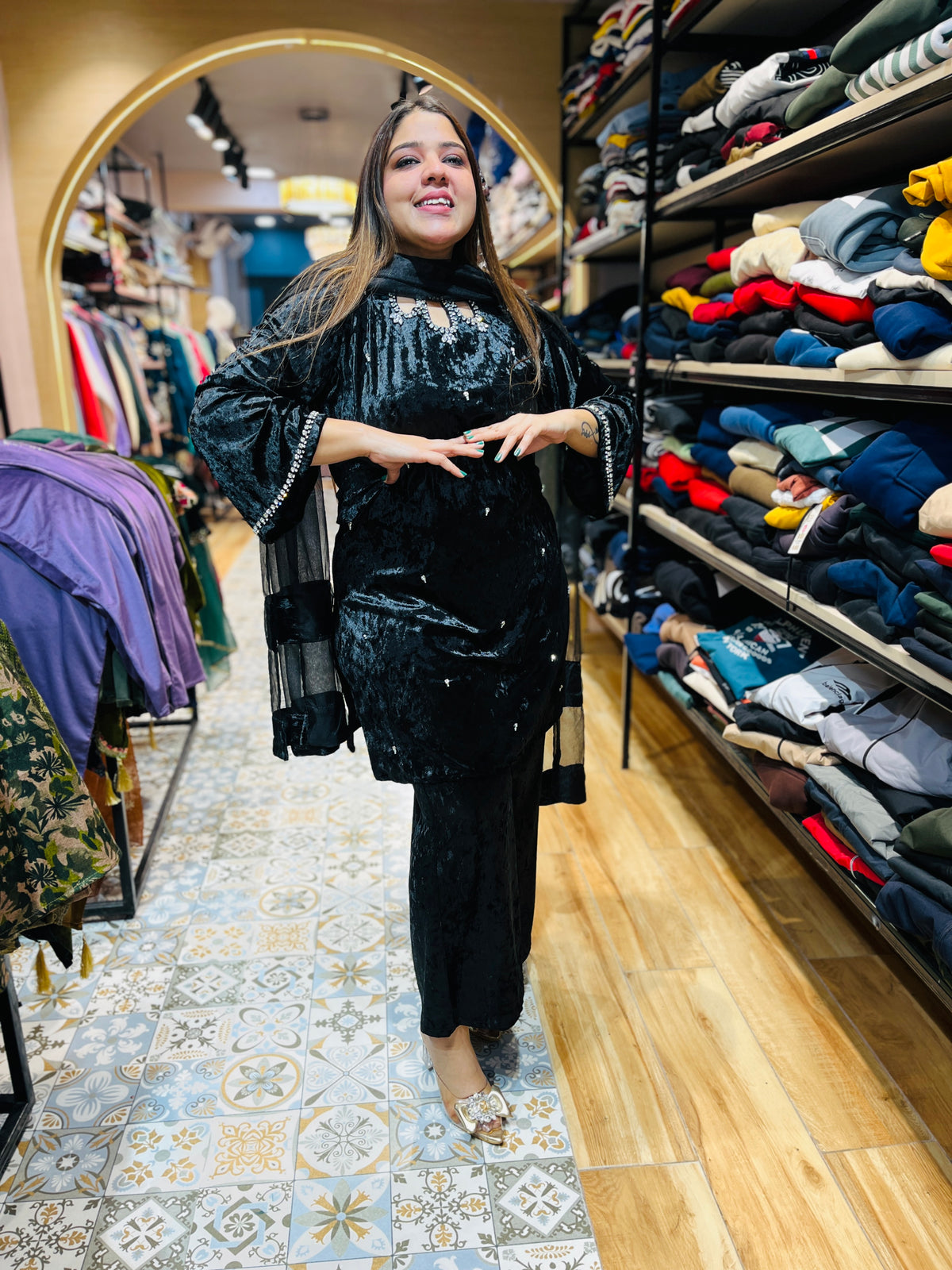 “RANJANA” THREE PIECE STITCHED SUIT