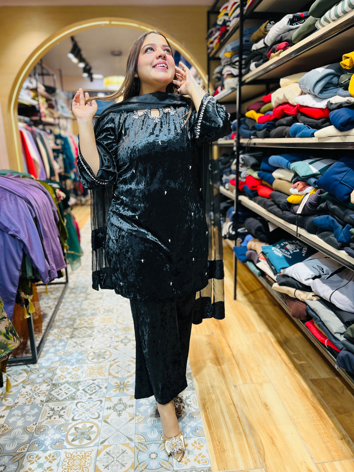 “RANJANA” THREE PIECE STITCHED SUIT