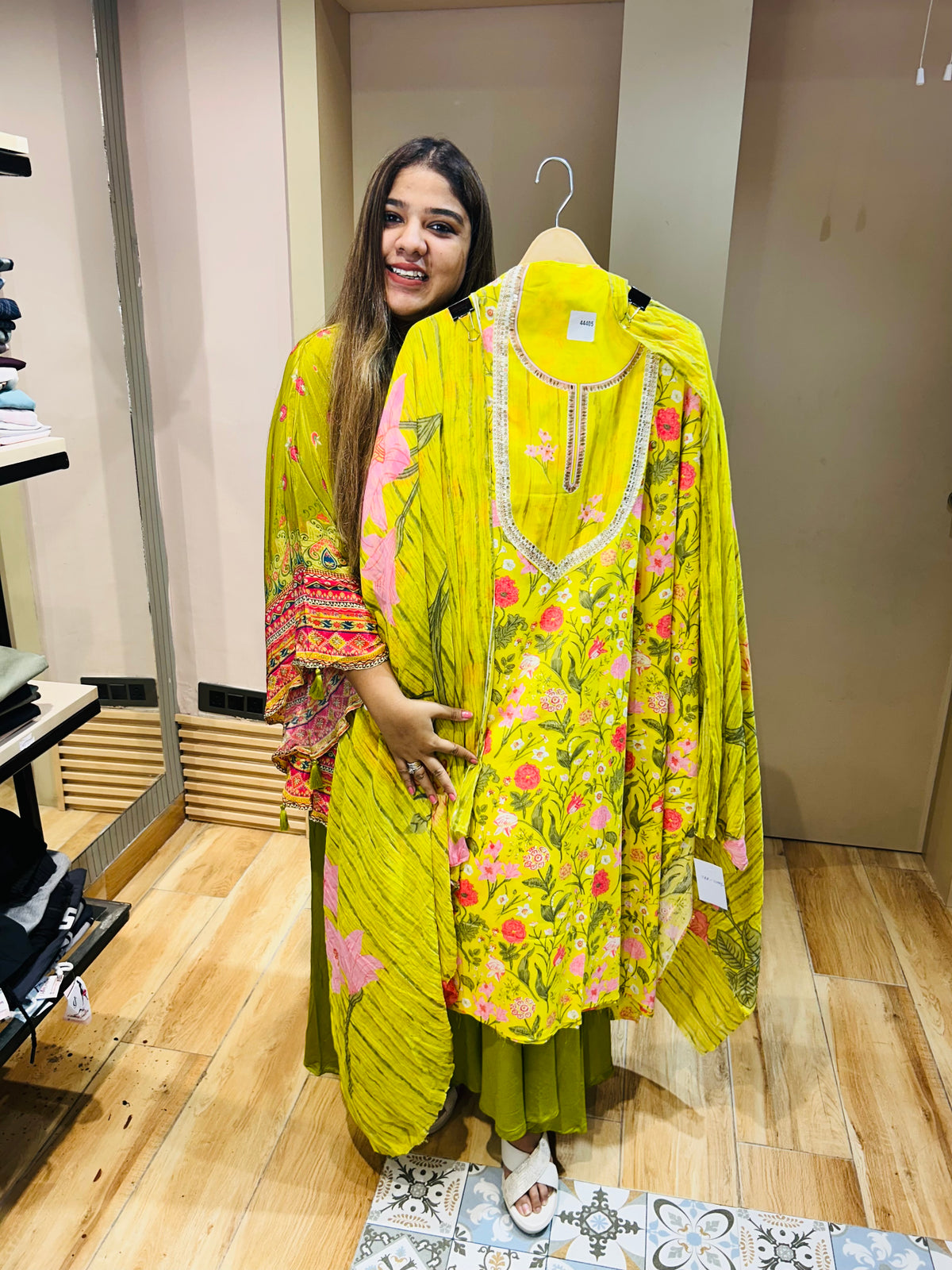 Unstitched cotton suit