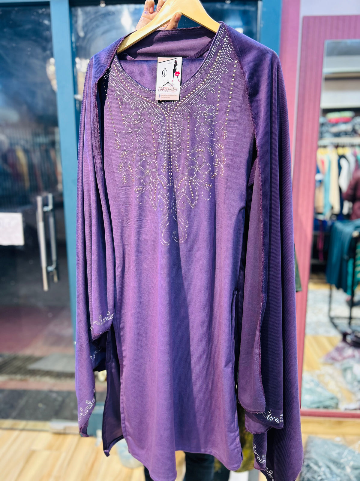 “MEENAKSHI” VELVET THREE PIECE SET