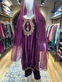 “GINNI” - STITCHED THREE PIECE WOOLEN SUIT