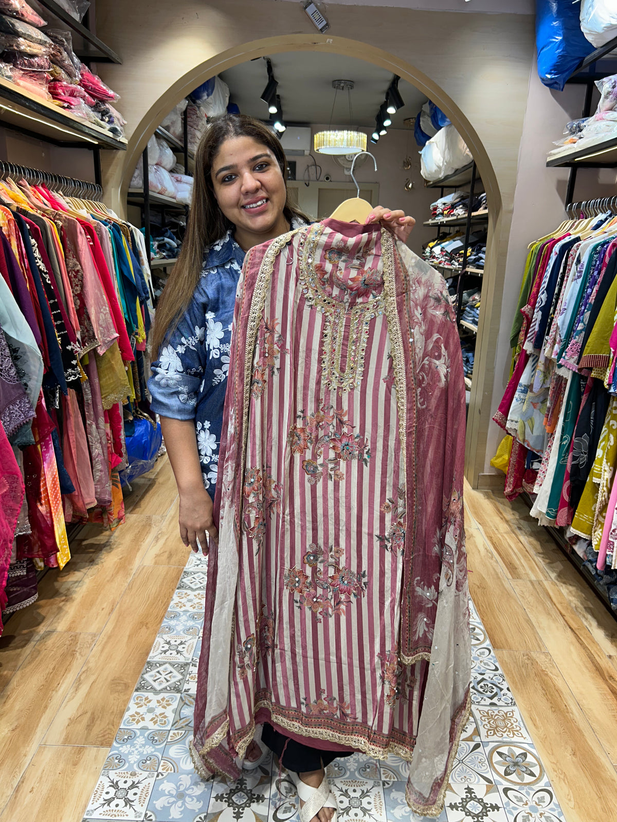 UNSTITCHED COLLECTION