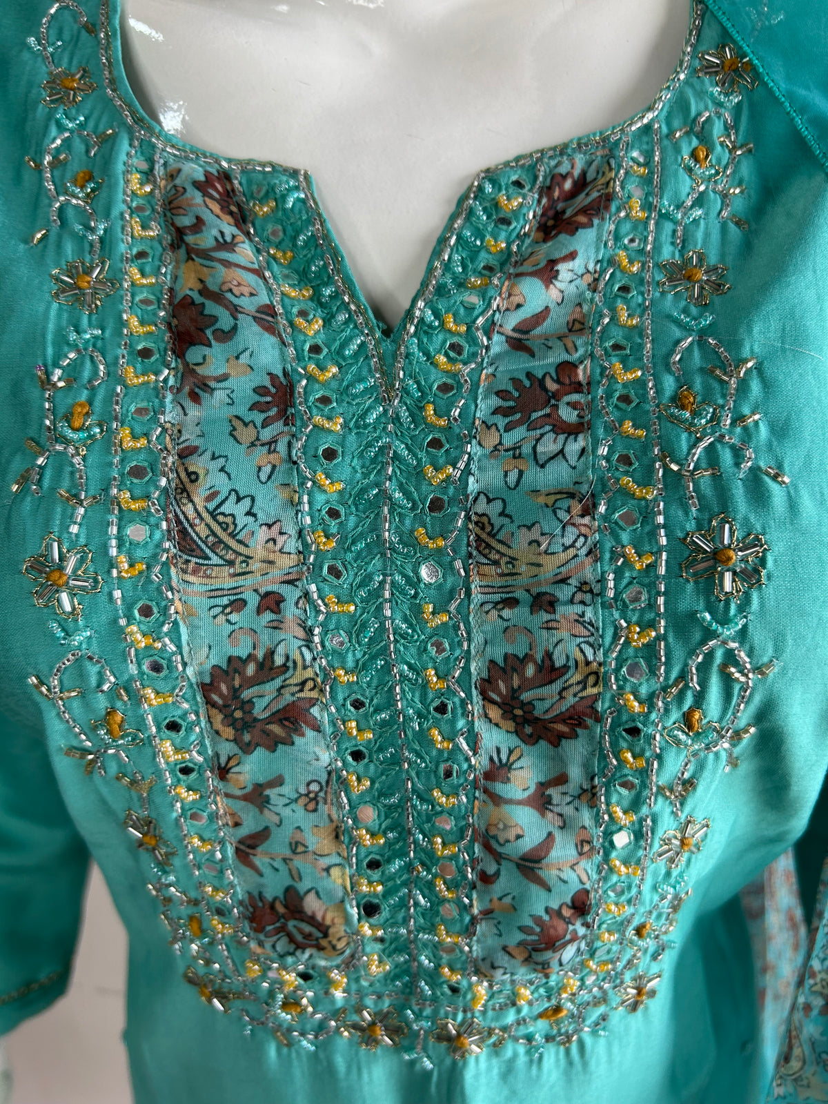 PARTY WEAR SUIT CJ 000023