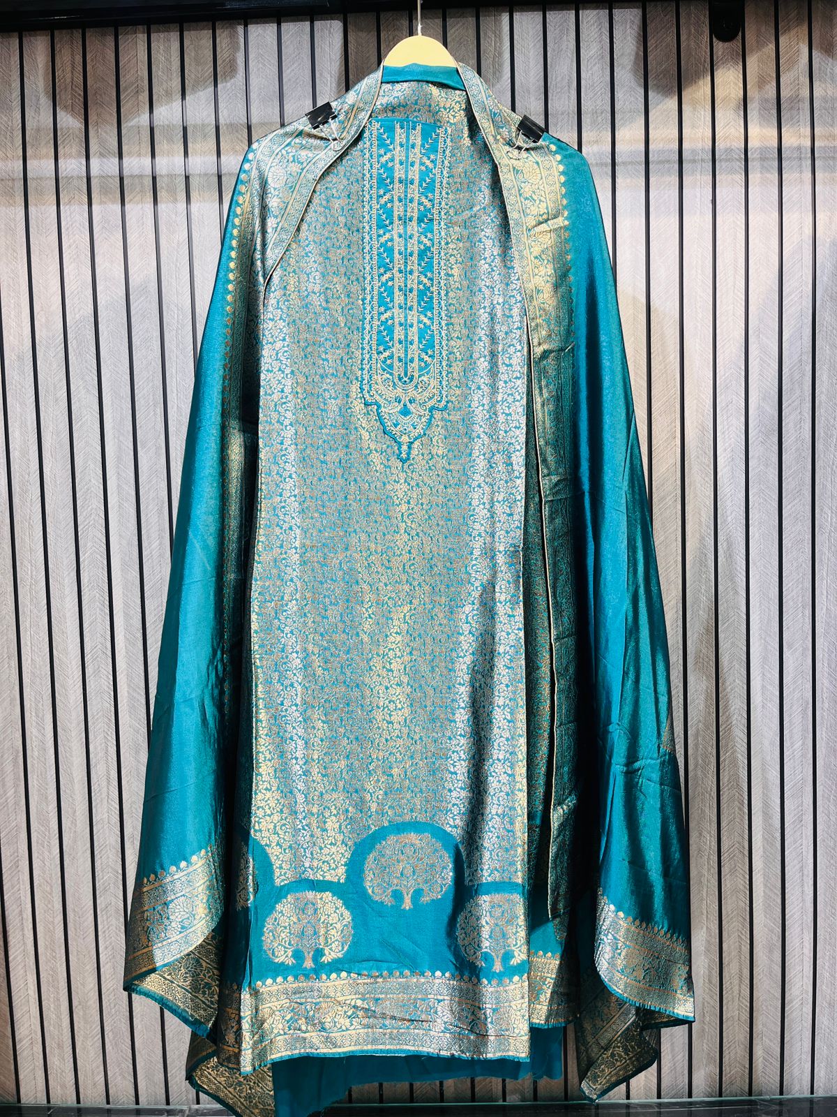 UNSTITCHED COLLECTION