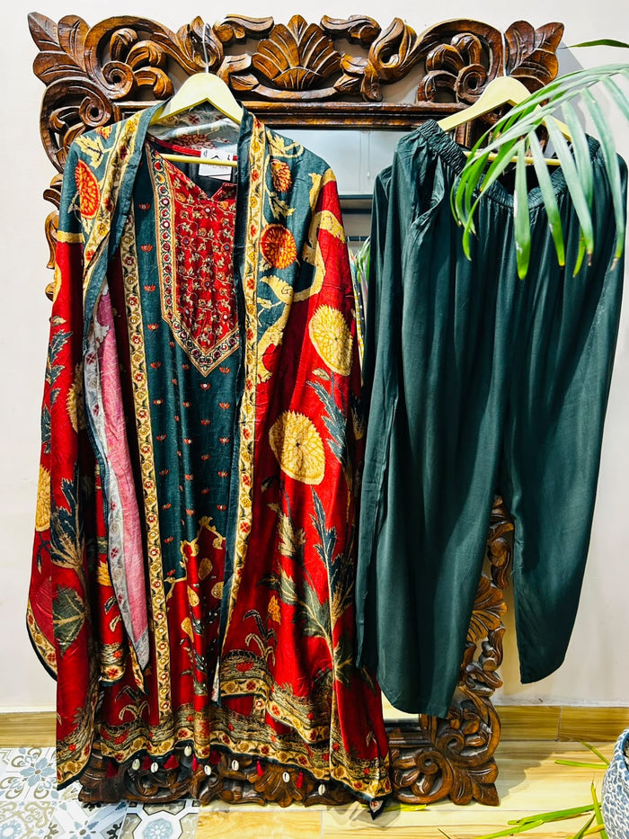 PARTY WEAR SUIT