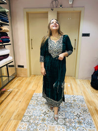 RUTVI- DRESS WITH POTLI