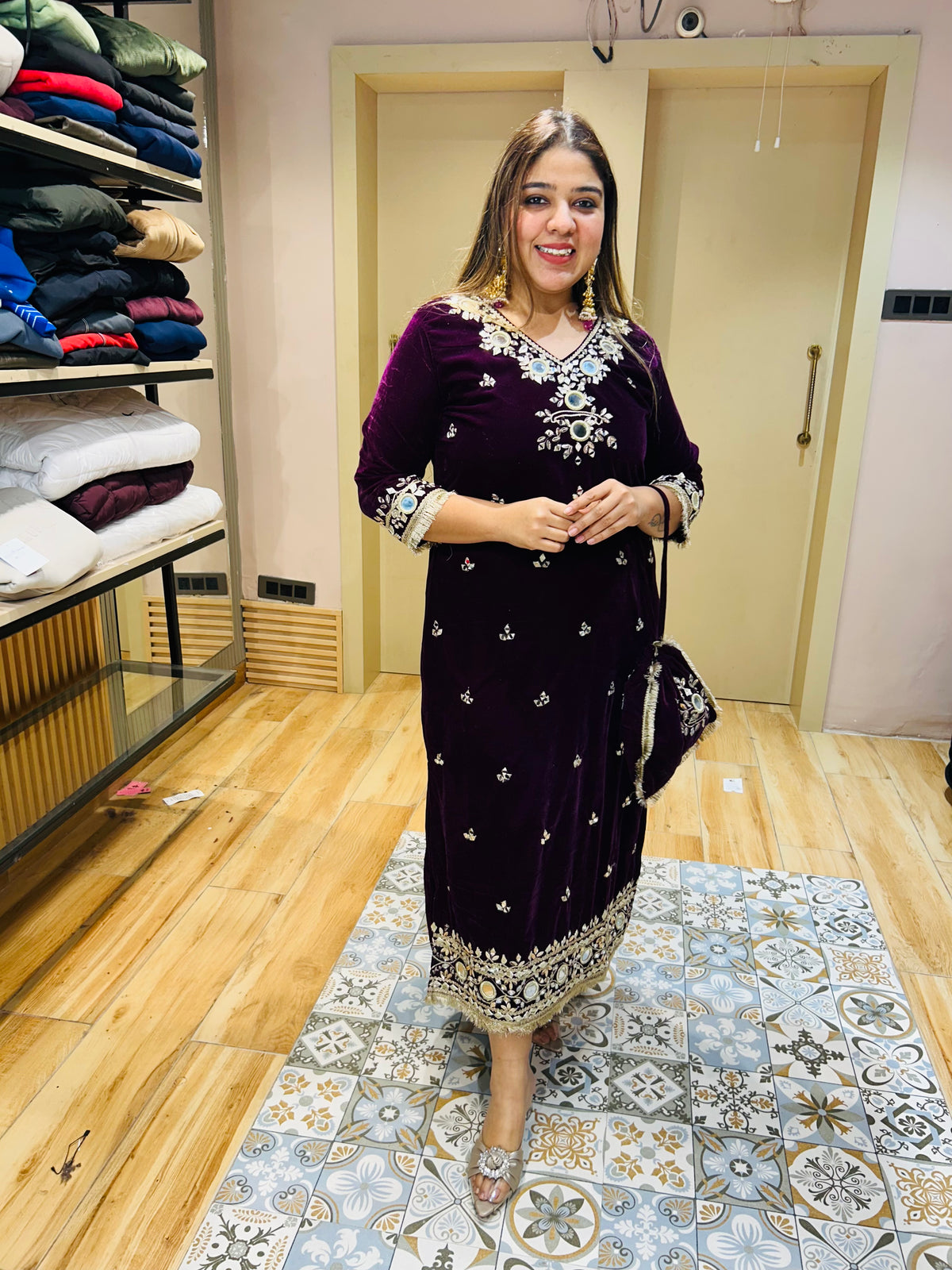 AARVI- DRESS WITH POTLI