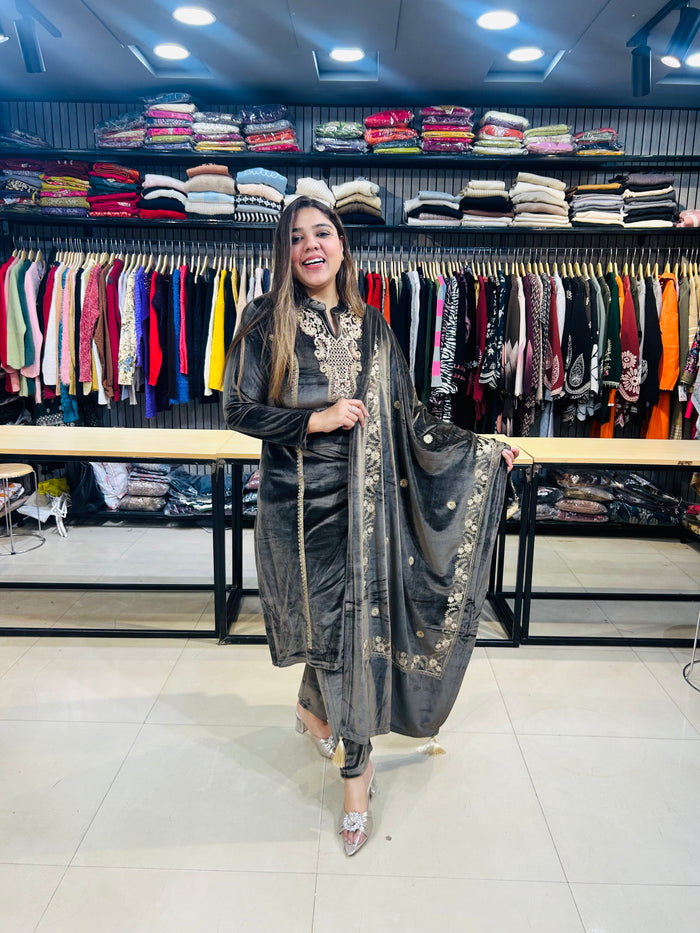 “BRINDA” three piece stitched suit set