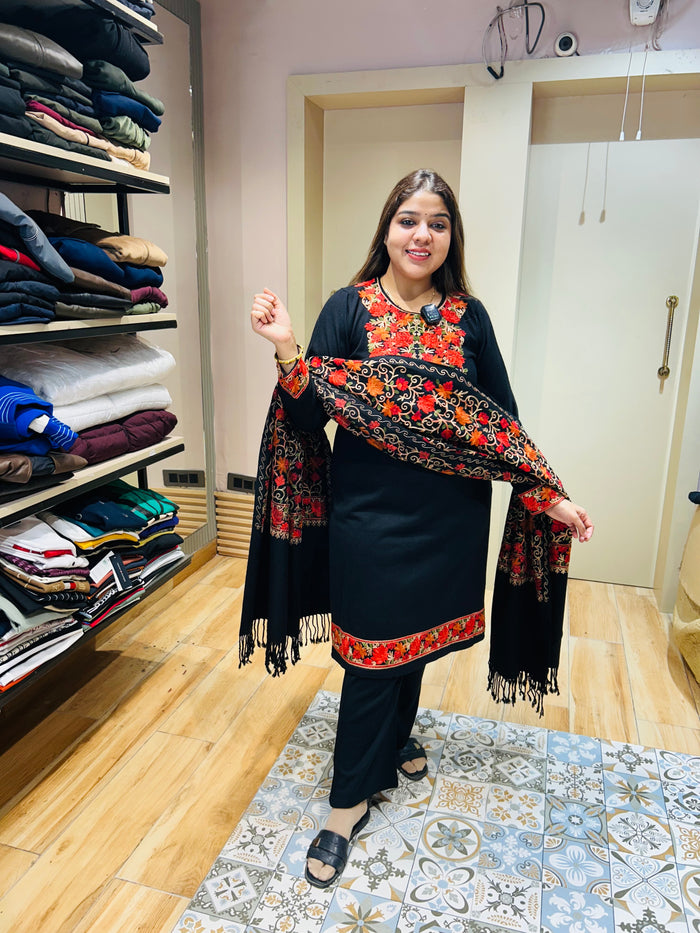 JAMES - THREE PIECE STITCHED SUIT