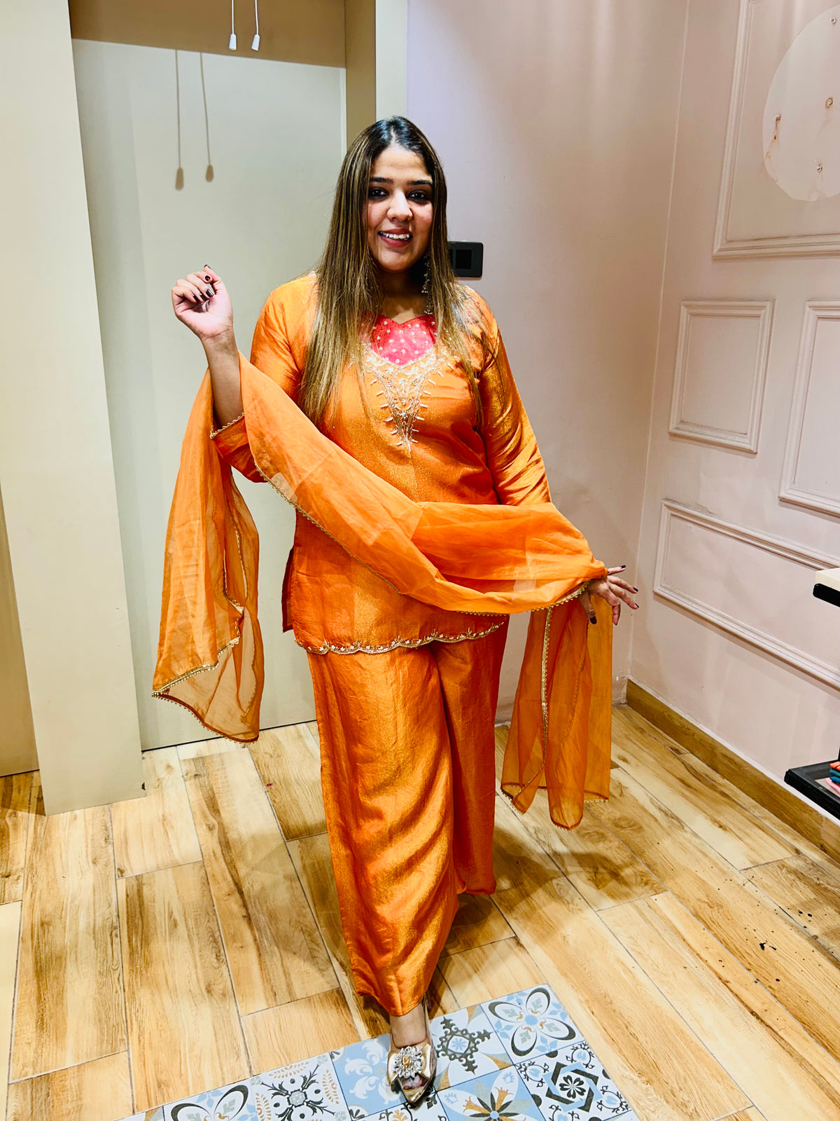 Beautiful party wear suit