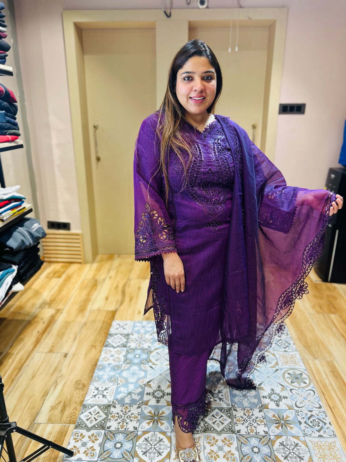 PART WEAR SUIT