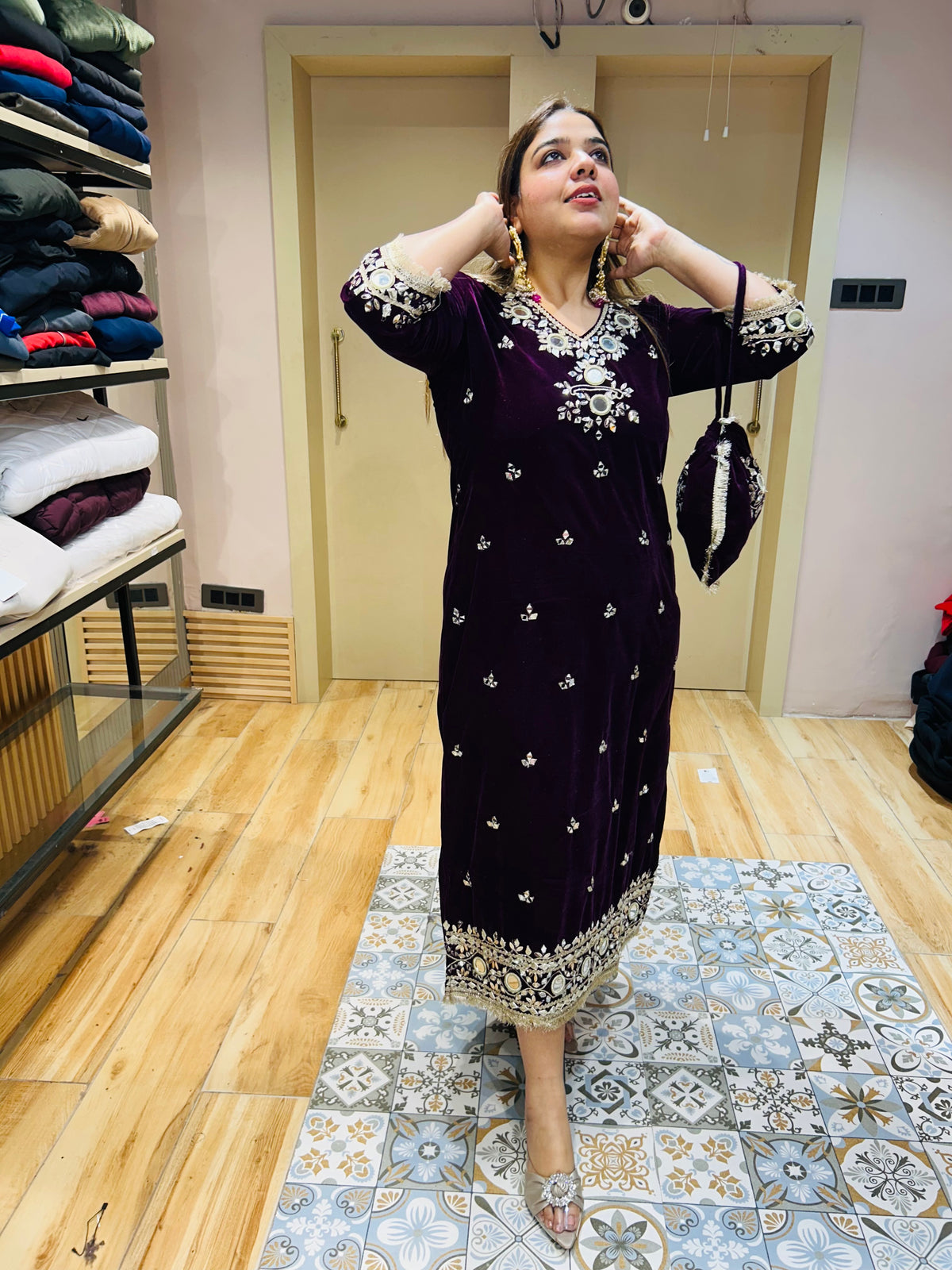 AARVI- DRESS WITH POTLI