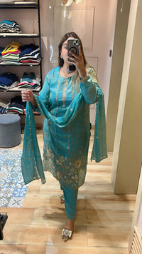 Party wear suit