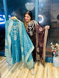 Heavy party wear velvet suit