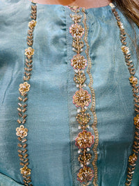 Party wear suit