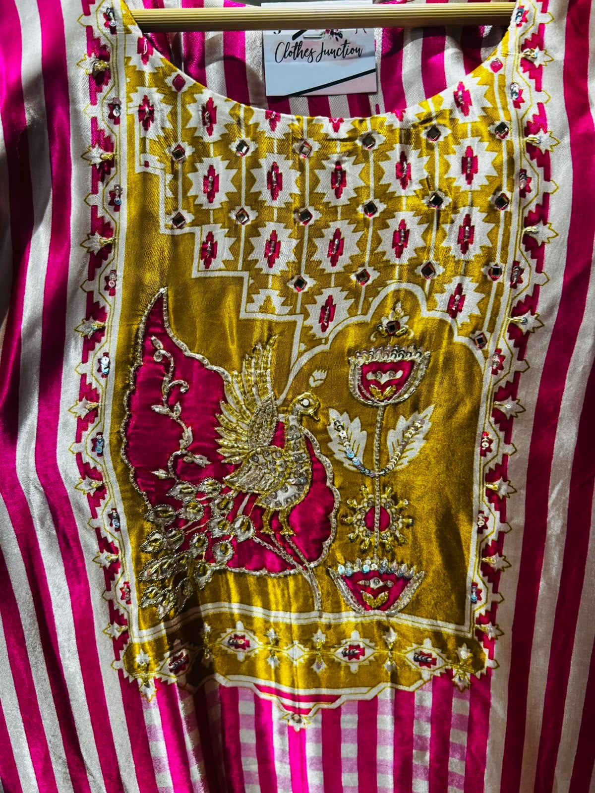 PARTY WEAR SUIT