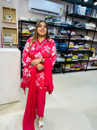 Pure chinon party wear suit