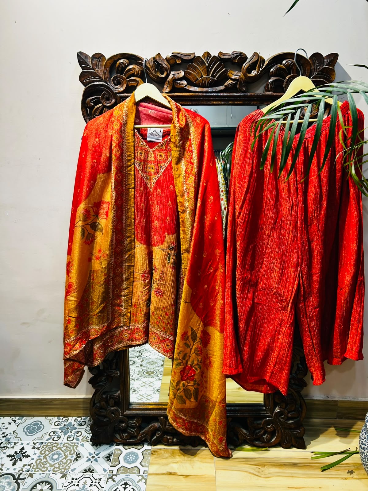 PARTY WEAR SUIT