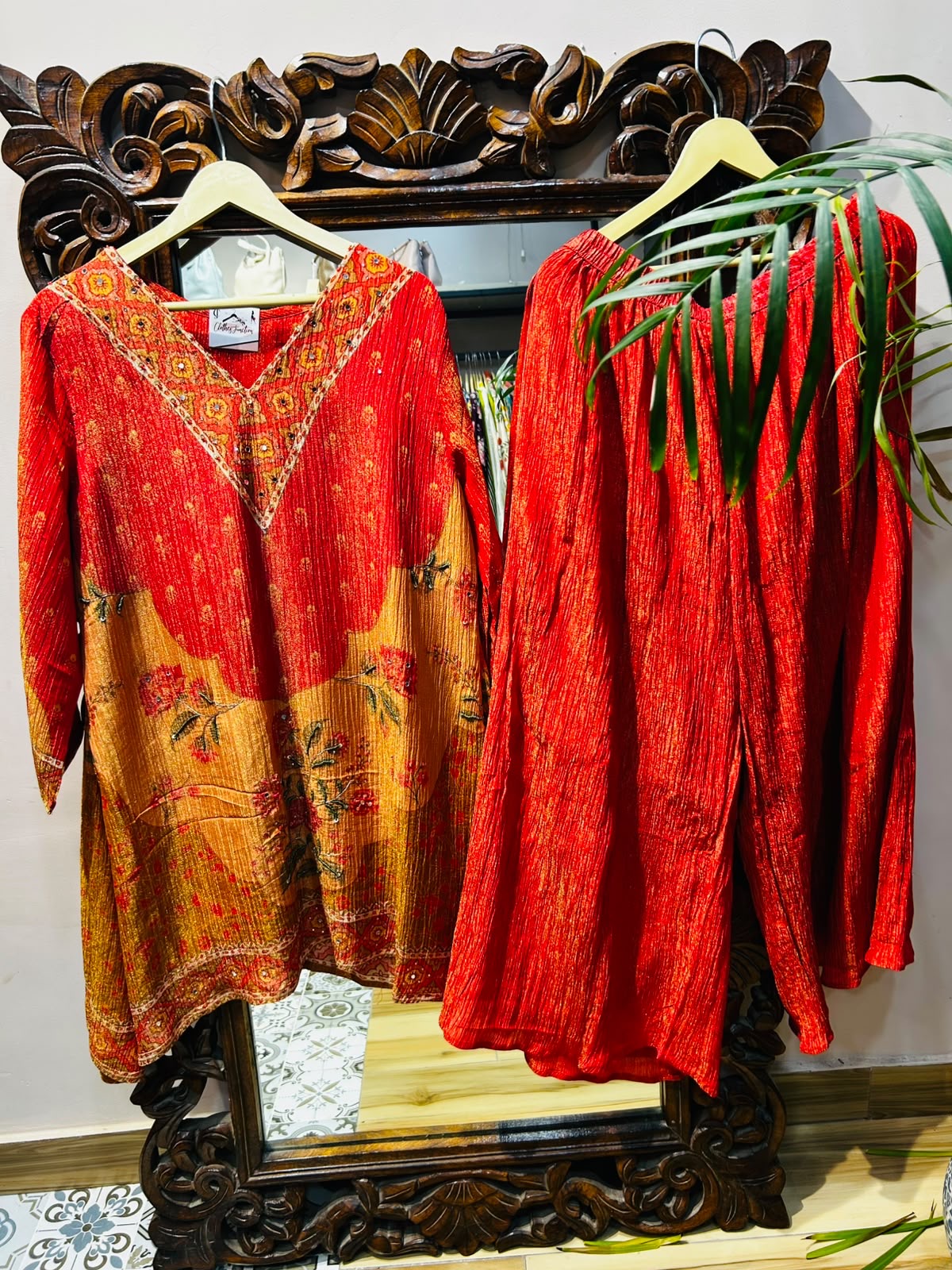 PARTY WEAR SUIT