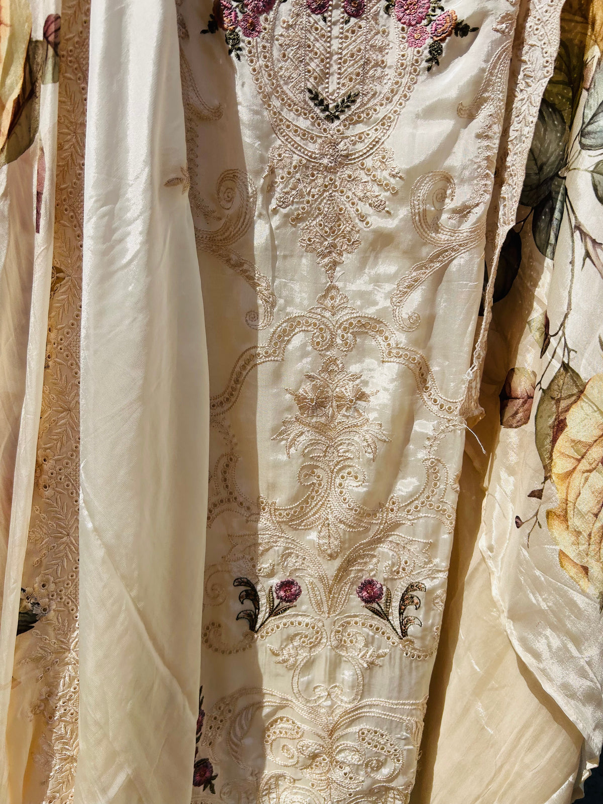 BEAUTIFUL UNSTITCHED SUIT “LUCY”