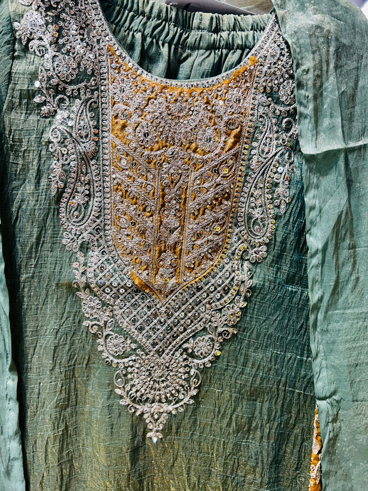 PARTY WEAR SUIT