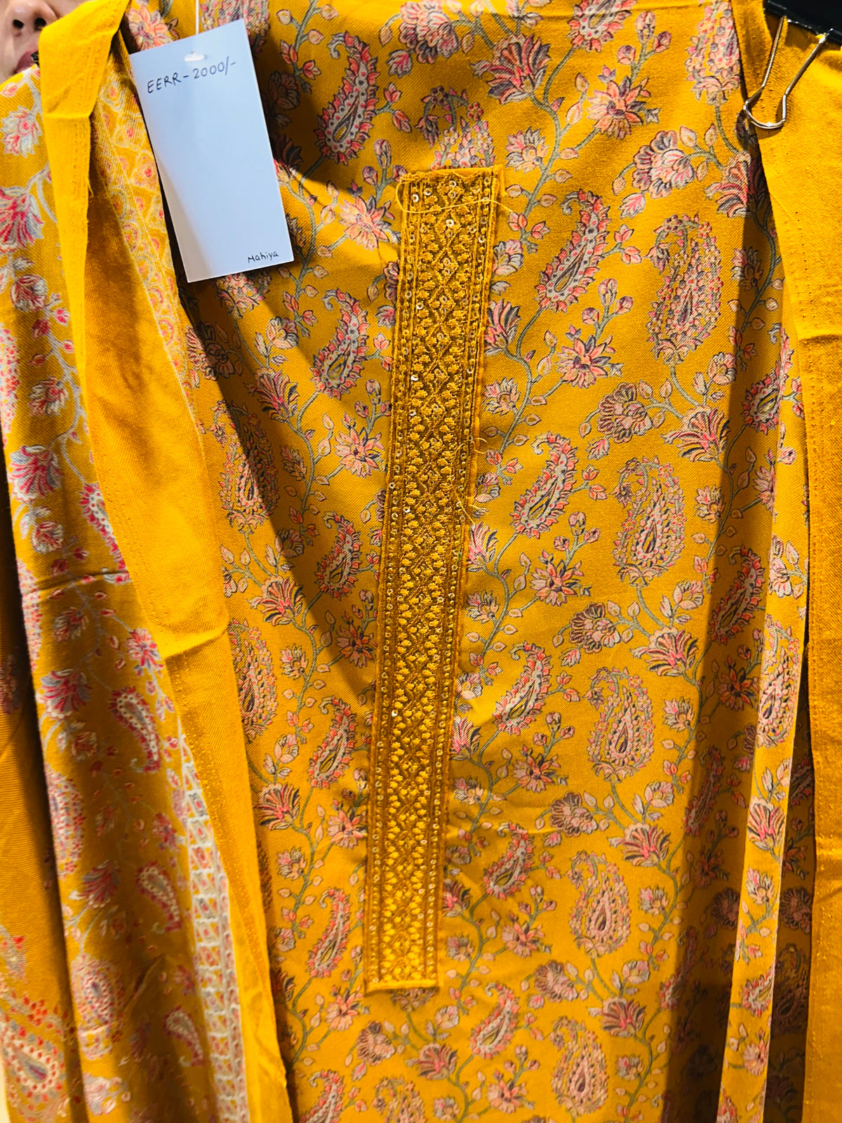 ''MAHIYA'' UNSTITCHED SUIT WOOLEN