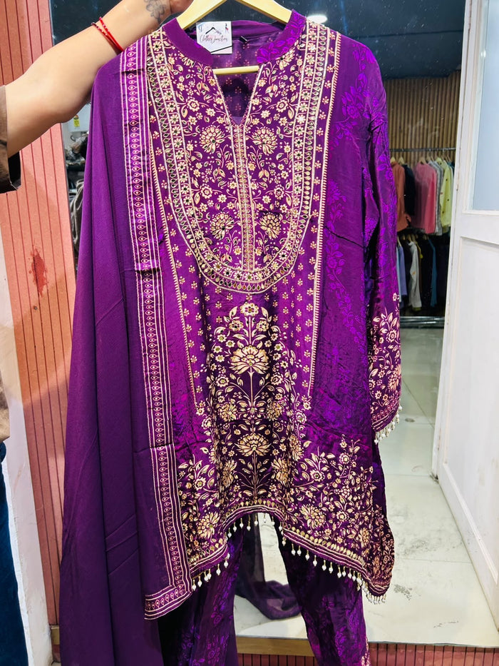 PARTY WEAR SUIT