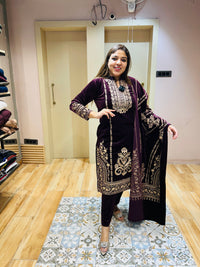 “VARAYA”- THREE PIECE SET