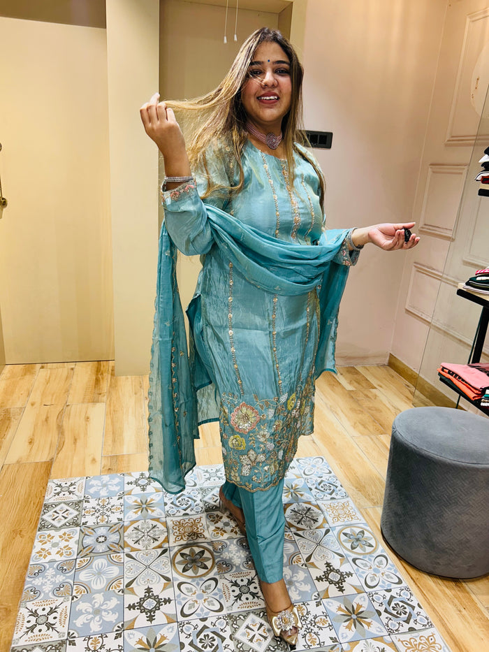 Party wear suit
