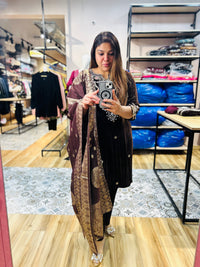 Heavy party wear velvet suit