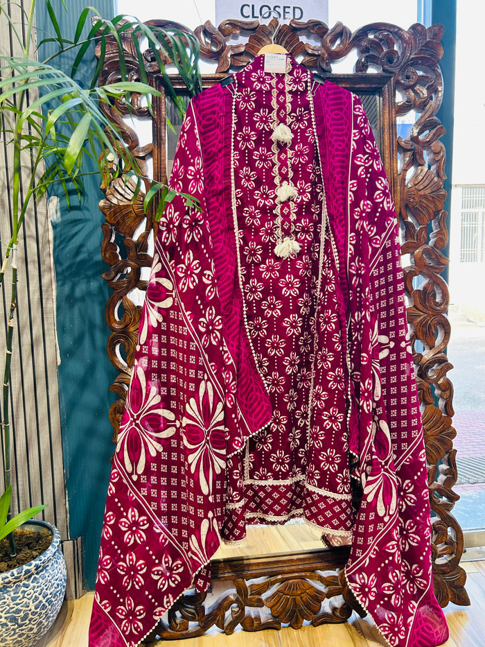 UNSTITCHED COLLECTION