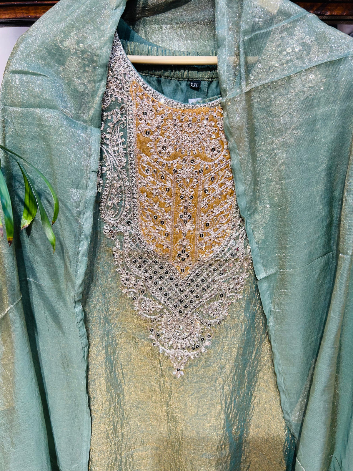 PARTY WEAR SUIT