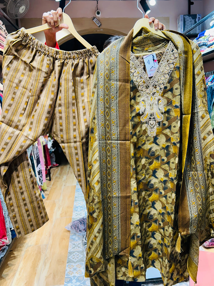 “RUHANA”- THREE PIECE PASCHMINA SUIT