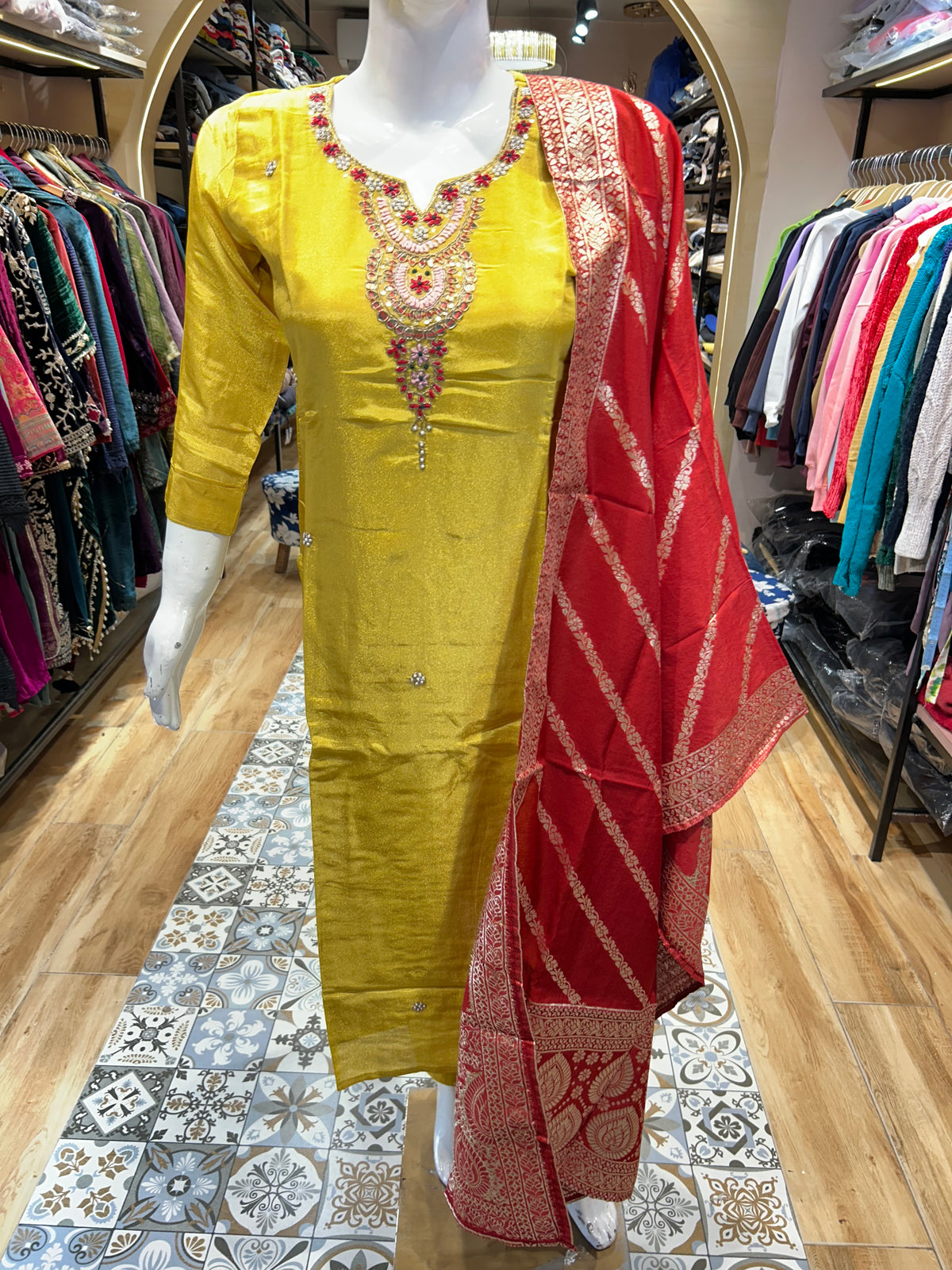 PARTY WEAR SUIT