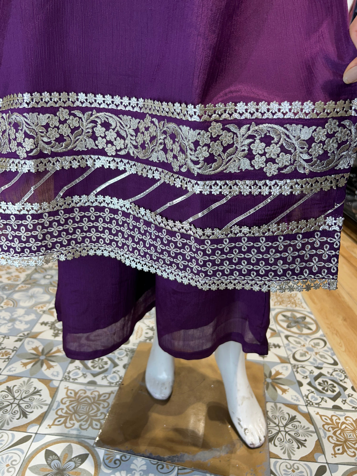 PARTY WEAR SUIT