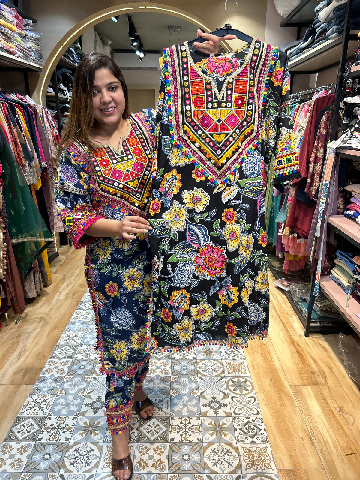 PARTY WEAR SUIT