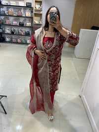 PARTY WEAR SUIT