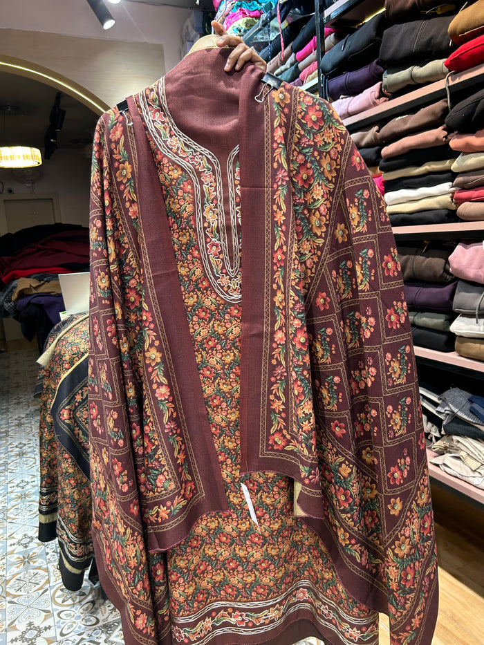 ''DESINA'' UNSTITCHED SUIT WOOLEN