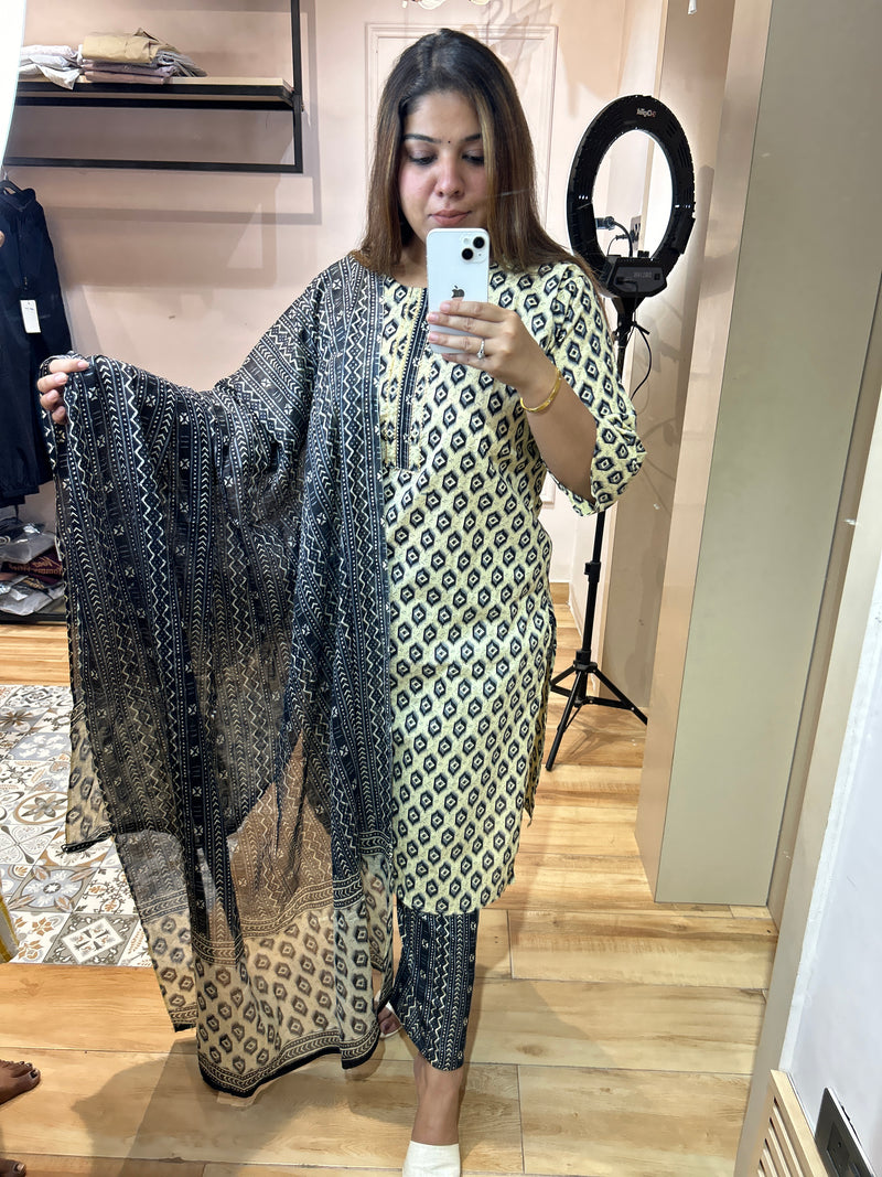 Cotton Suit