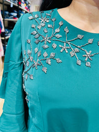 WOMEN SUIT