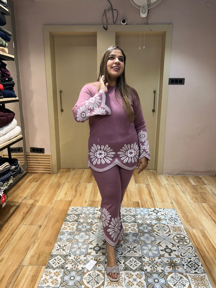 ''ENA'' WOOLEN CO0RDSET