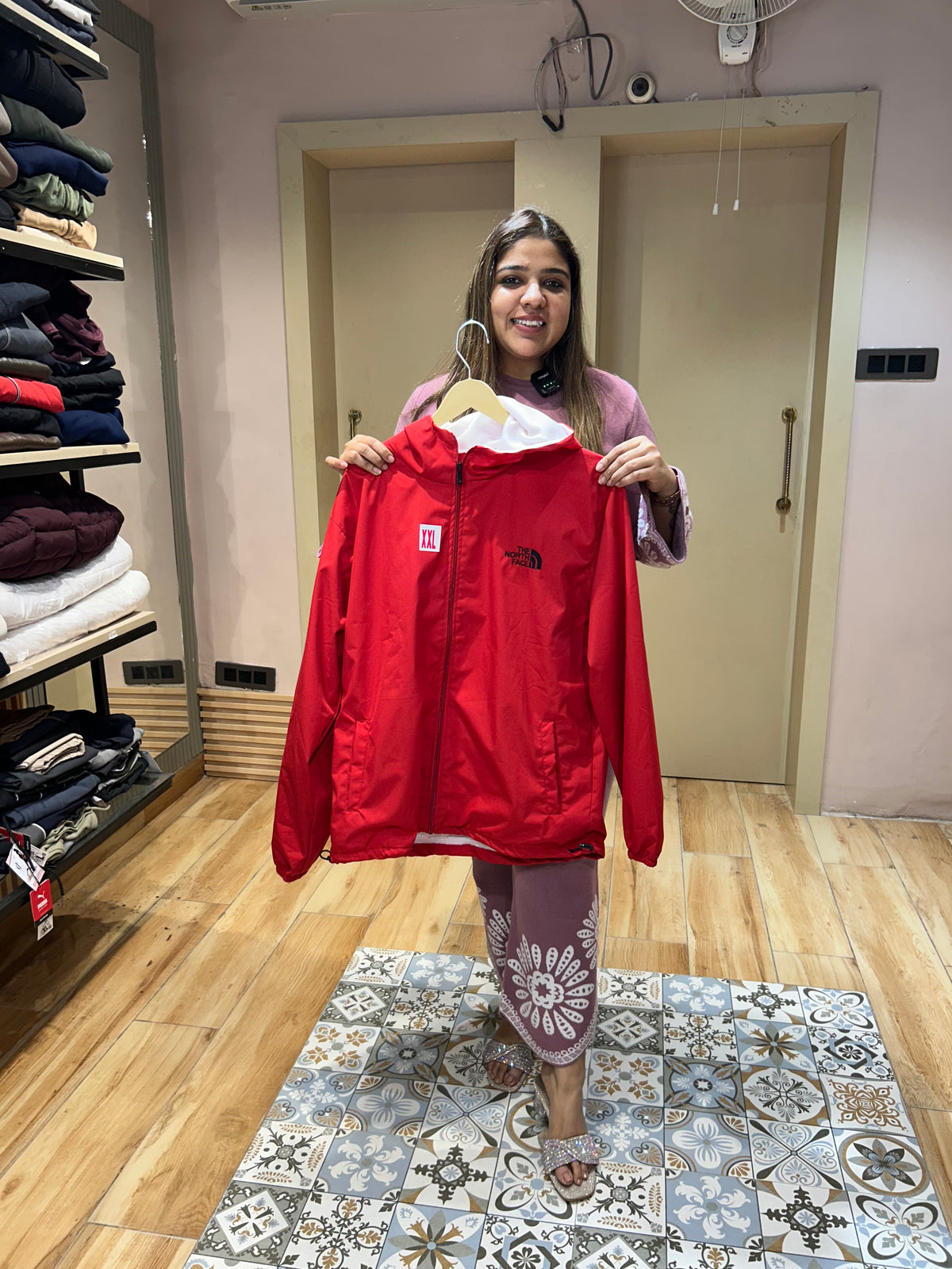 WOOLEN WIND CHEATERS