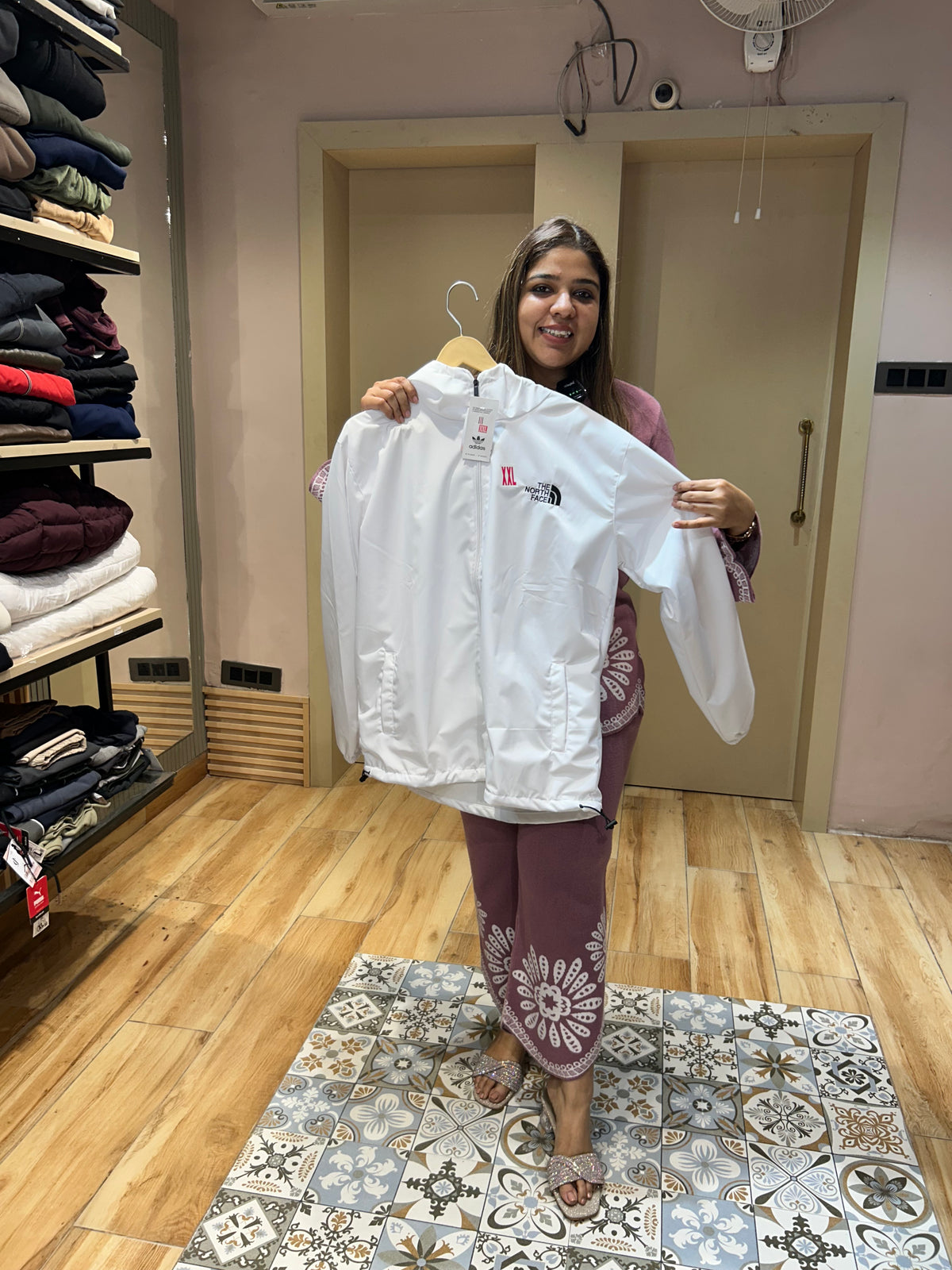 WOOLEN WIND CHEATERS